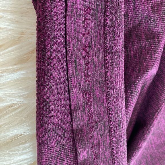 💞LULULEMON Athletica 💞nice top - Picture 11 of 13